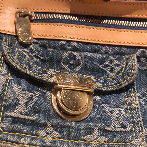 Authentic LOUIS VUITTON Speedy Blue Monogram bag - Picture 2 of 8